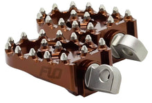 Load image into Gallery viewer, FLO MOTORSPORTS MOTO STYLE FOOTPEG SET
