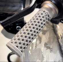 Load image into Gallery viewer, ODI Vans Signature 1&quot; Lock-on Grips

