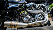 Load image into Gallery viewer, SAWICKI SPEED SHOP BIG INCH SHORTY TOURING WITH AFTERMARKET MIDS
