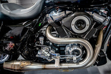 Load image into Gallery viewer, SAWICKI SPEED SHOP BIG INCH SHORTY TOURING WITH AFTERMARKET MIDS
